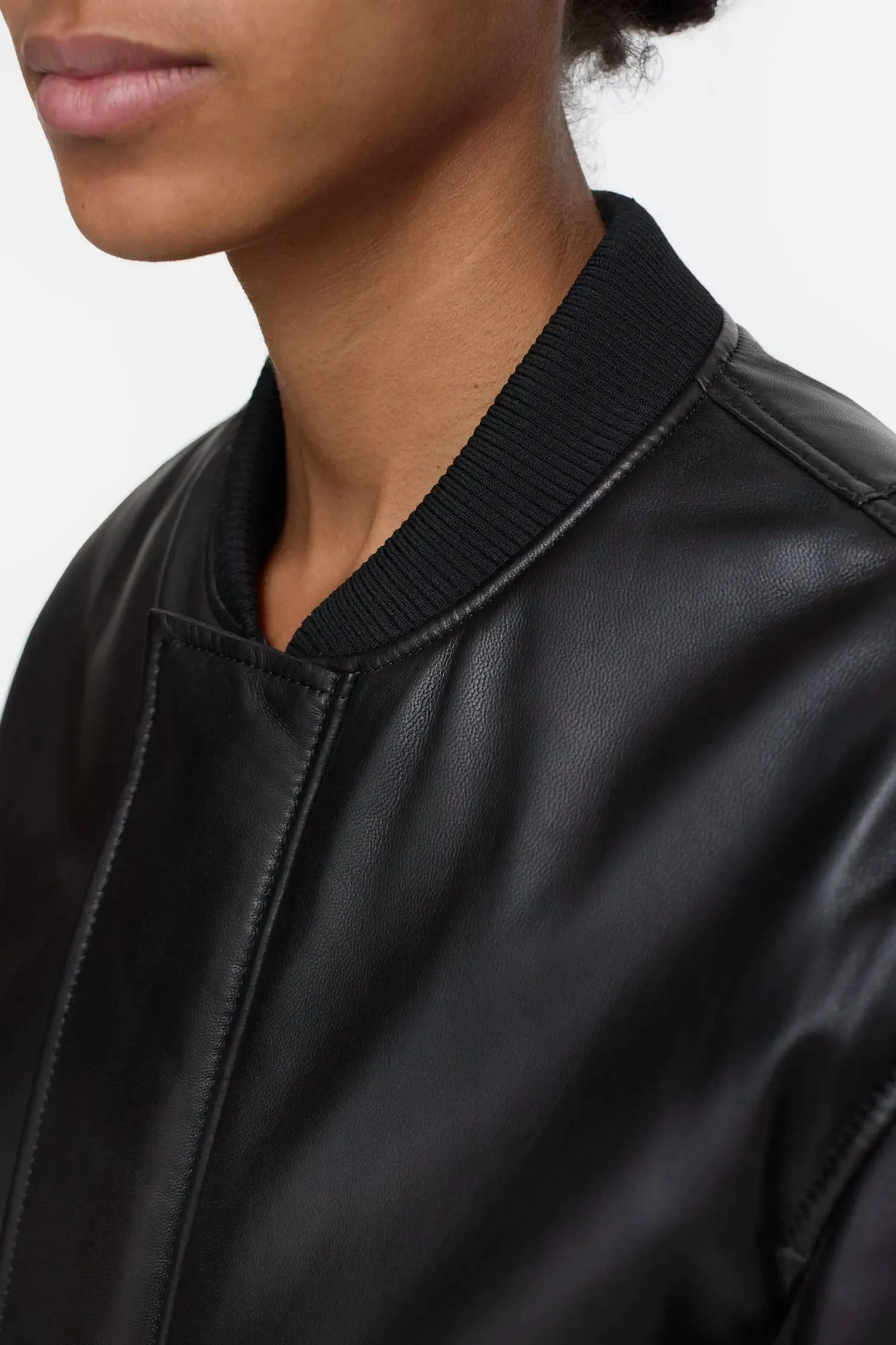 Classic Bomber Jacket In Black