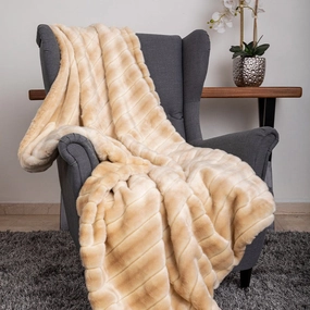 Faux Fur Dog Blanket Throw Cream fleece dog blanket,soft dog throw,cozy pet blanket