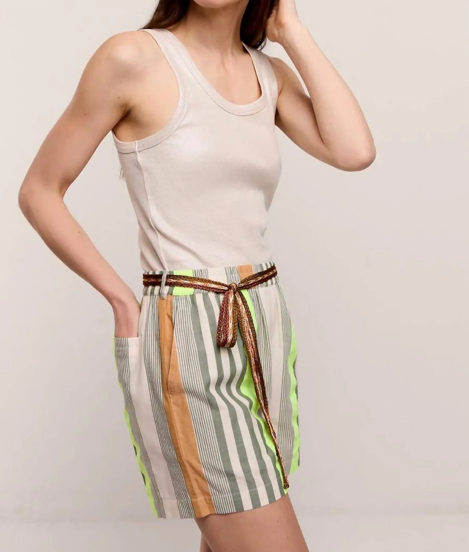 Fluorescent Stripe Short In Green
