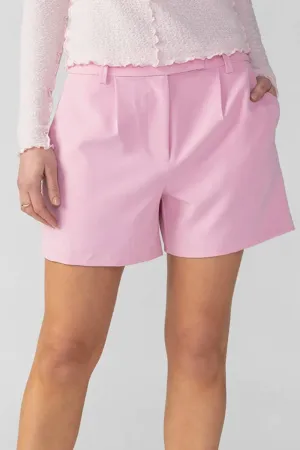 Halle Short In Pink