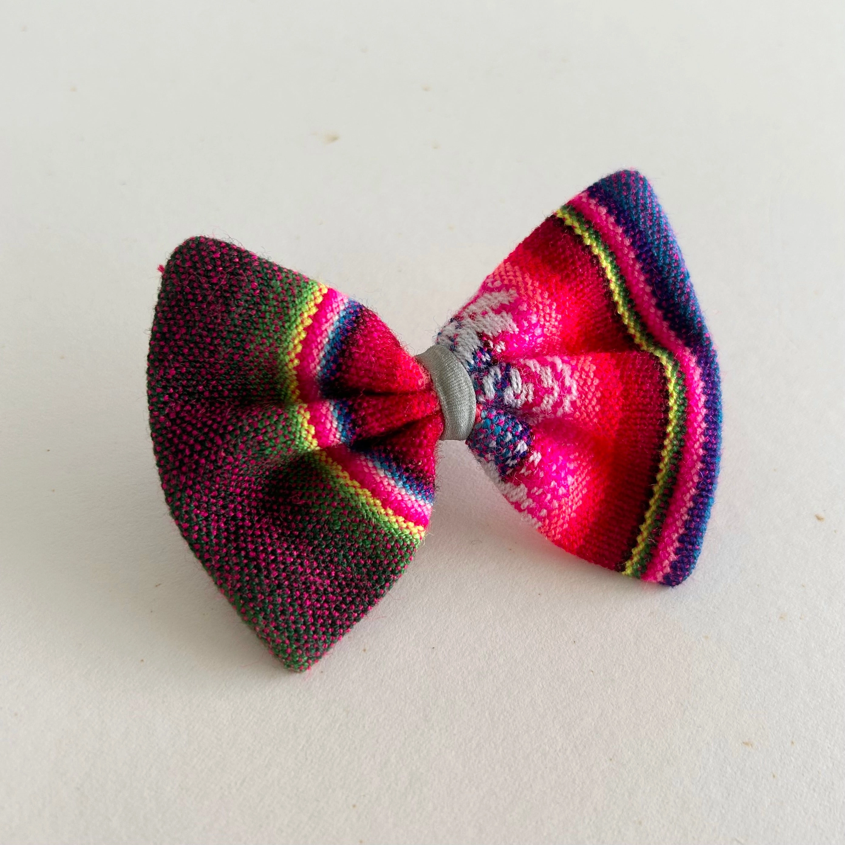Hiro Wolf Bow Tie: Inca Pink