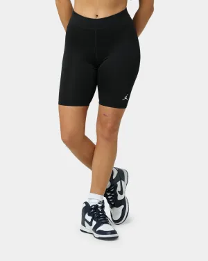 Jordan Women's Essential Core Shorts Black/White