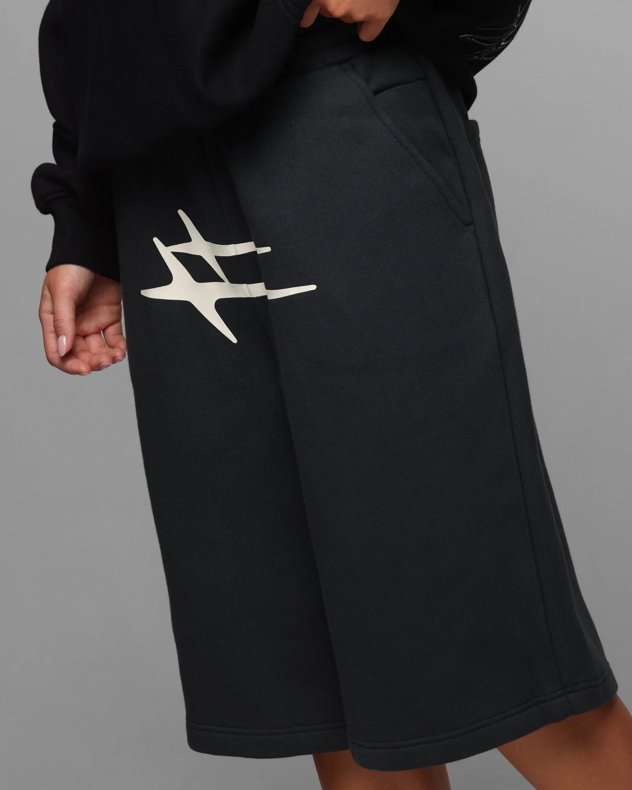 Loiter Hybrid Premium Shorts Charcoal