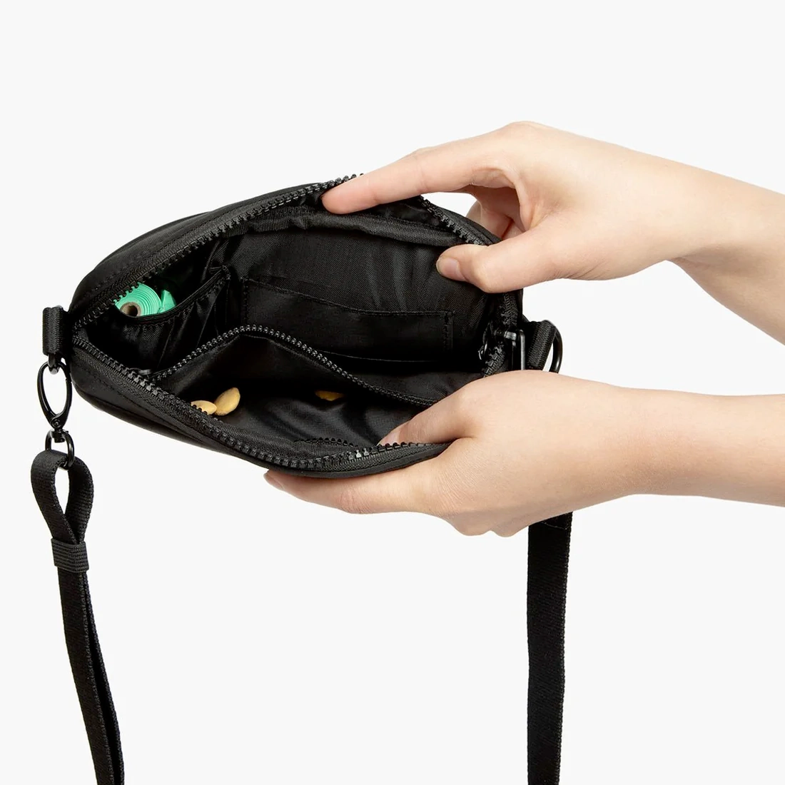 Lucy&Co Crossbody Treat Bag: Black
