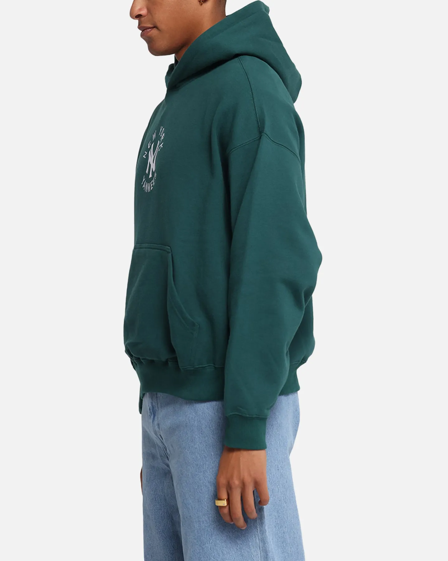 Majestic Athletic New York Yankees Mid Crest Boxy Hoodie Emerald