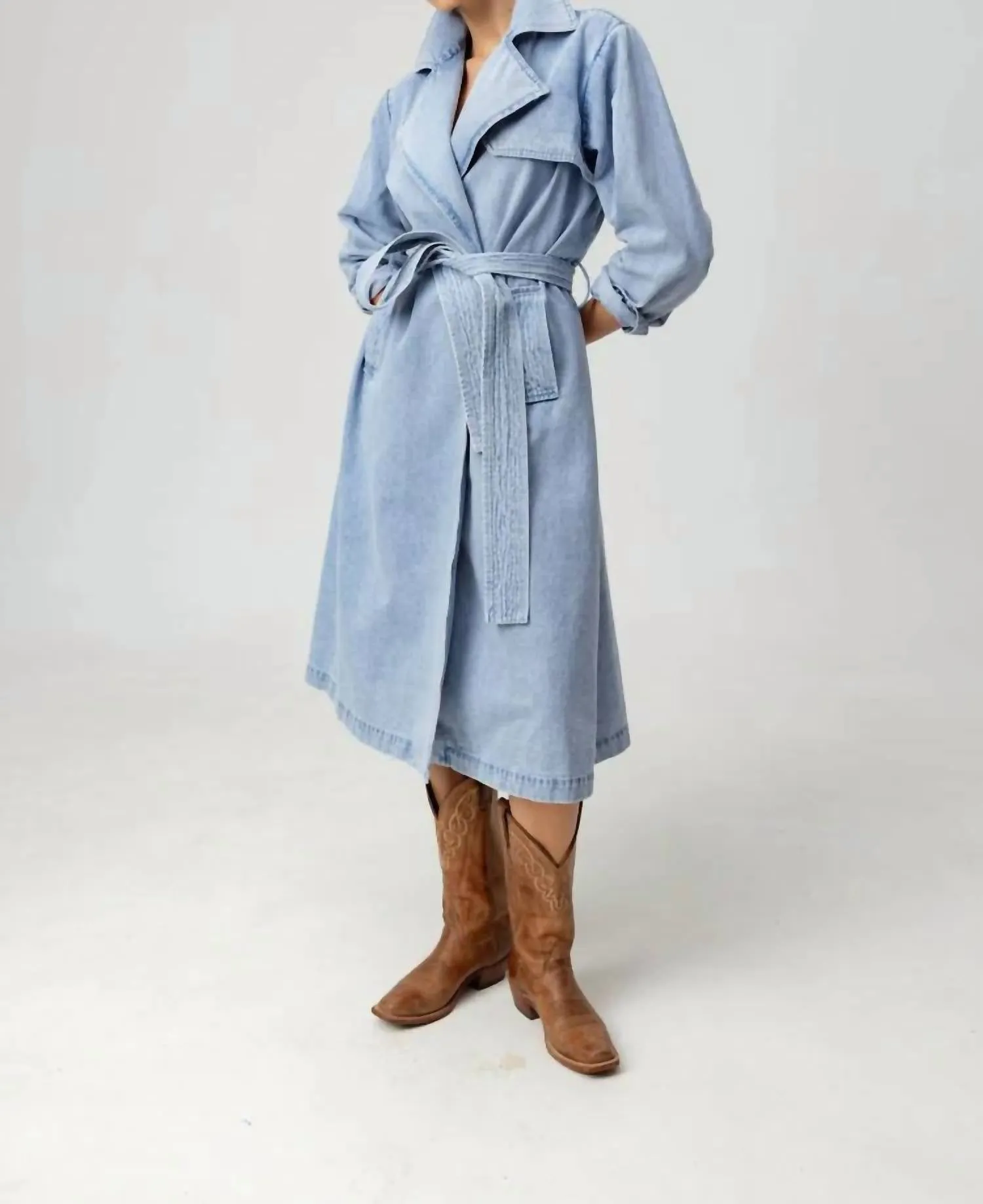 Maxine Coat In Light Wash