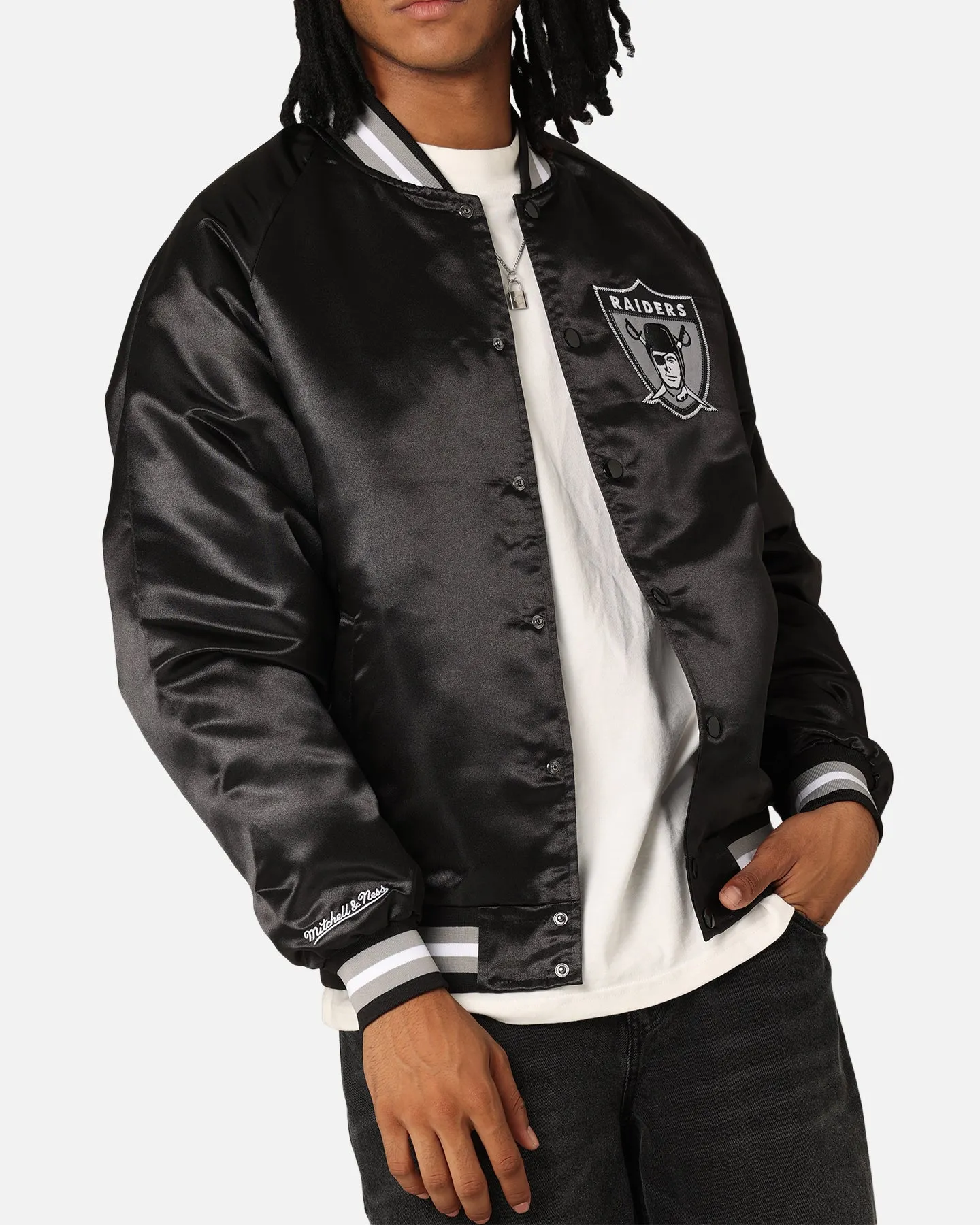 Mitchell & Ness Las Vegas Raiders Lightweight Satin Jacket Black