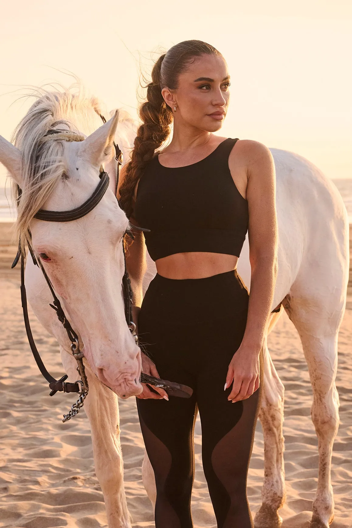 Move Freely Back Cutout Multiple Drinks at Once Club High-impact encapsulation sports bra,Seamless racerback workout bra,Breathable cross-strap sports bra,Plus-size high-support sports bra,Running bra with bounce control Unisex