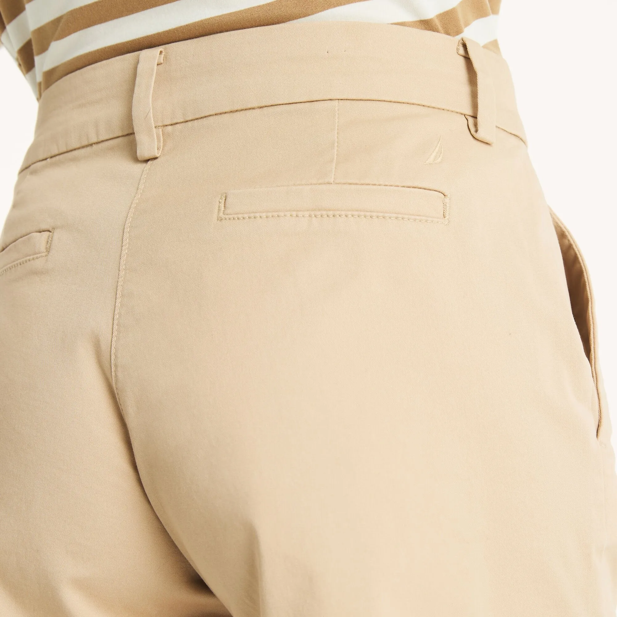 Nautica Womens 6" Deck Short