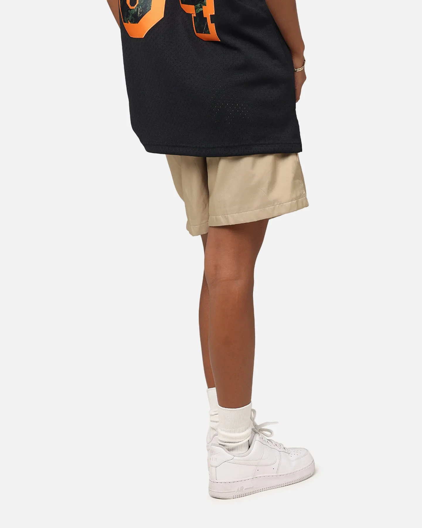 Nike Club Flow Shorts Beige/White