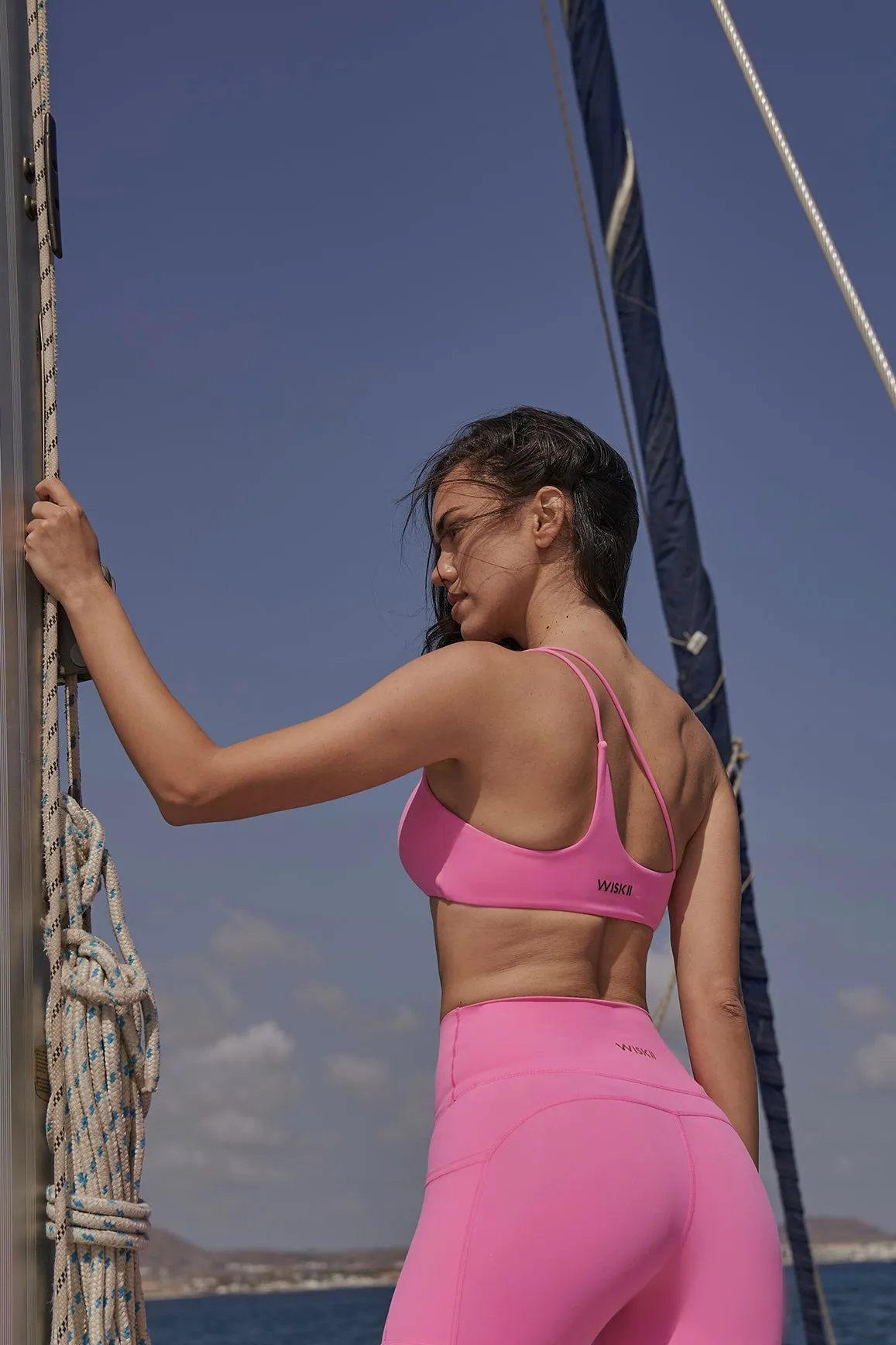 One Shoulder Contour Multiple Drinks at Once Club High-impact encapsulation sports bra,Seamless racerback workout bra,Breathable cross-strap sports bra,Plus-size high-support sports bra,Running bra with bounce control Unisex