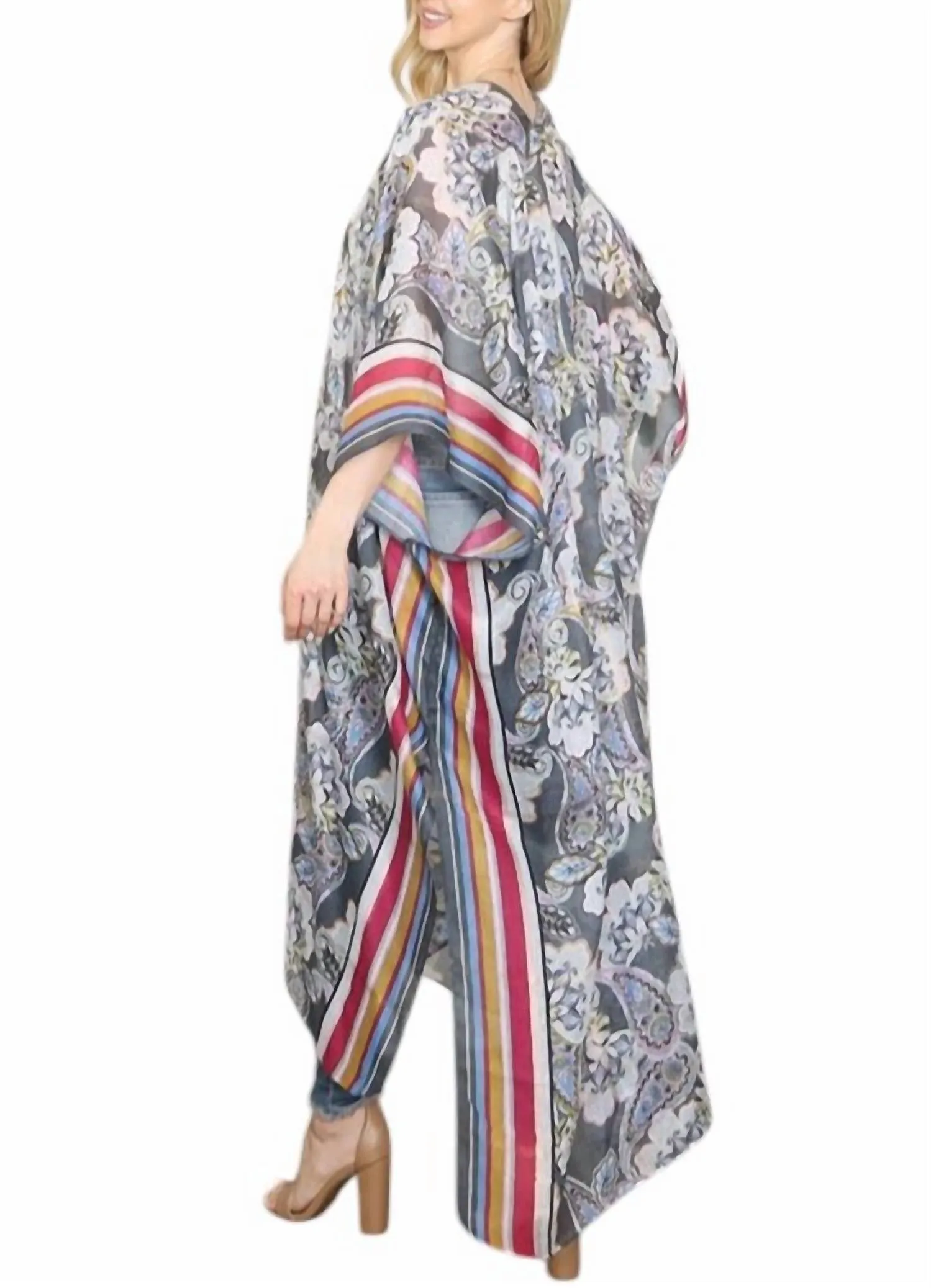 Paisley Bliss Kimono In Grey
