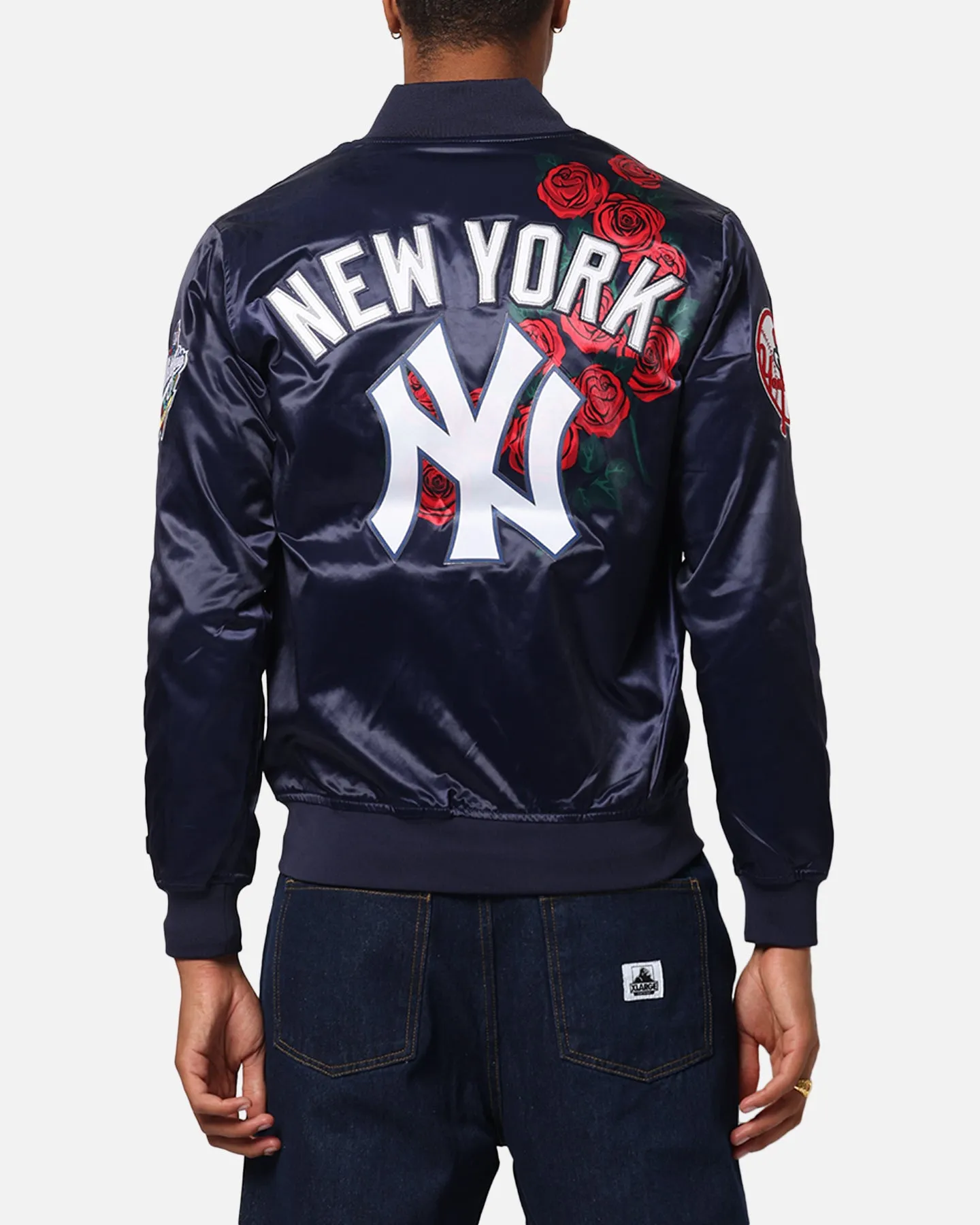Pro Standard New York Yankees Roses Satin Jacket Navy