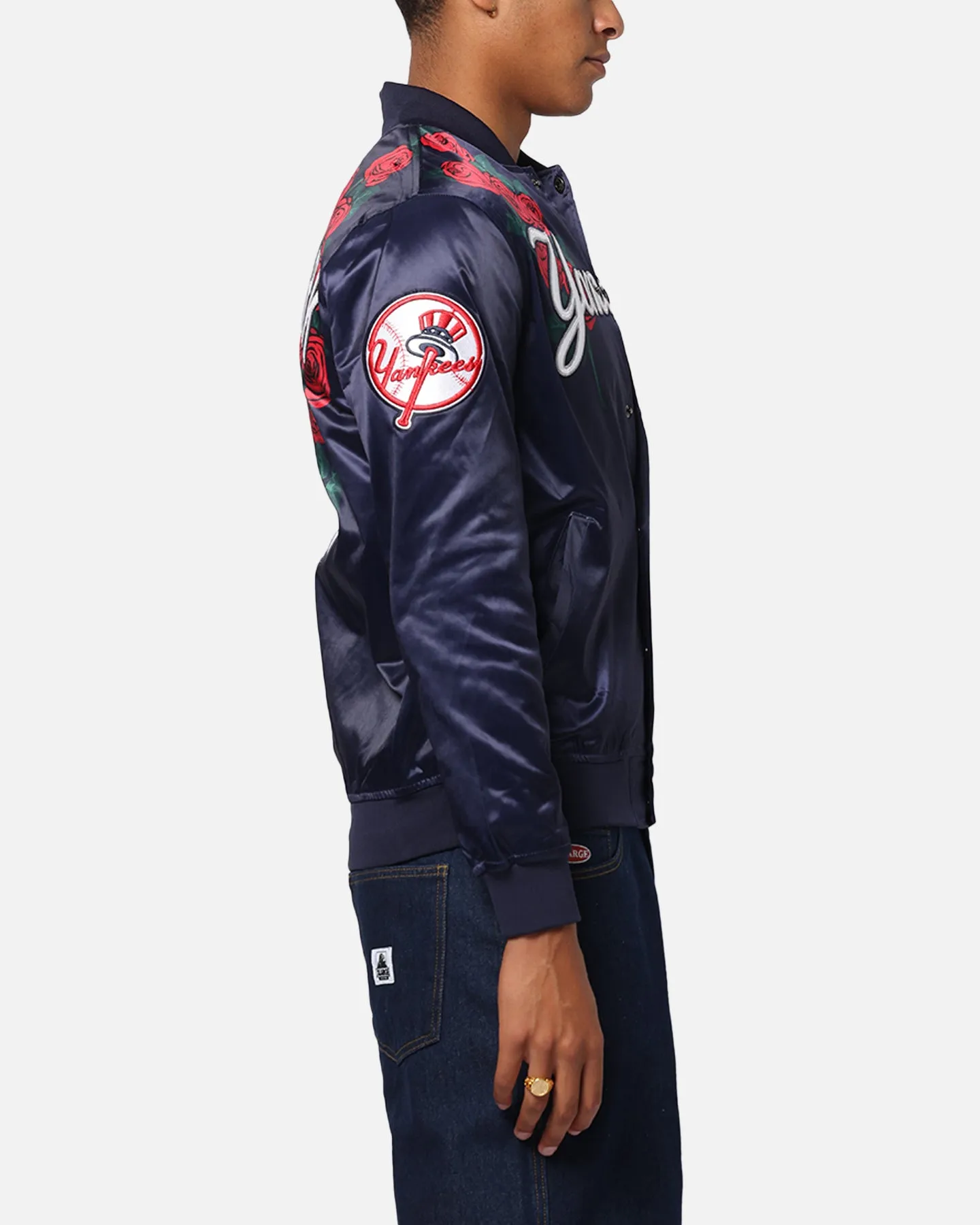 Pro Standard New York Yankees Roses Satin Jacket Navy