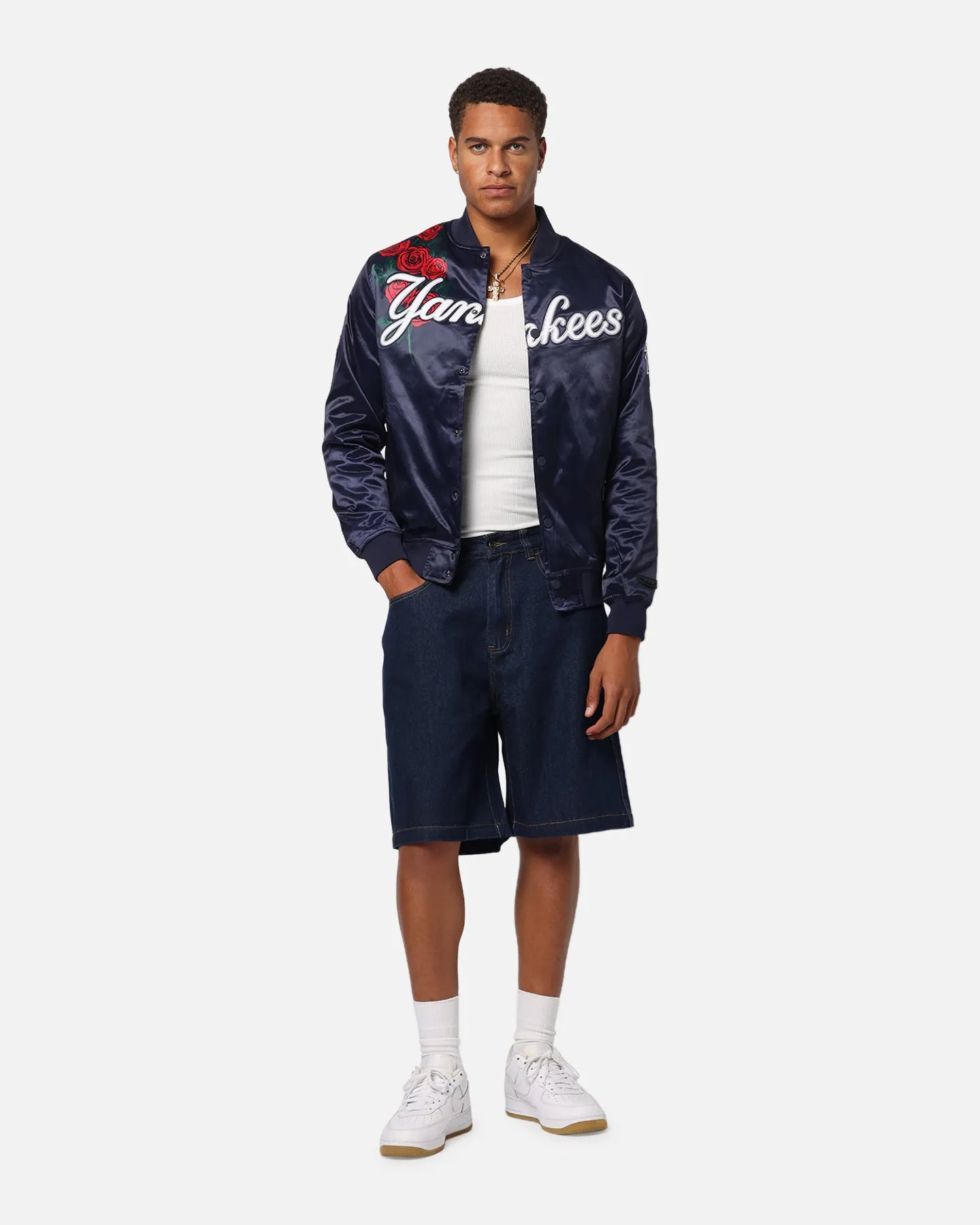Pro Standard New York Yankees Roses Satin Jacket Navy