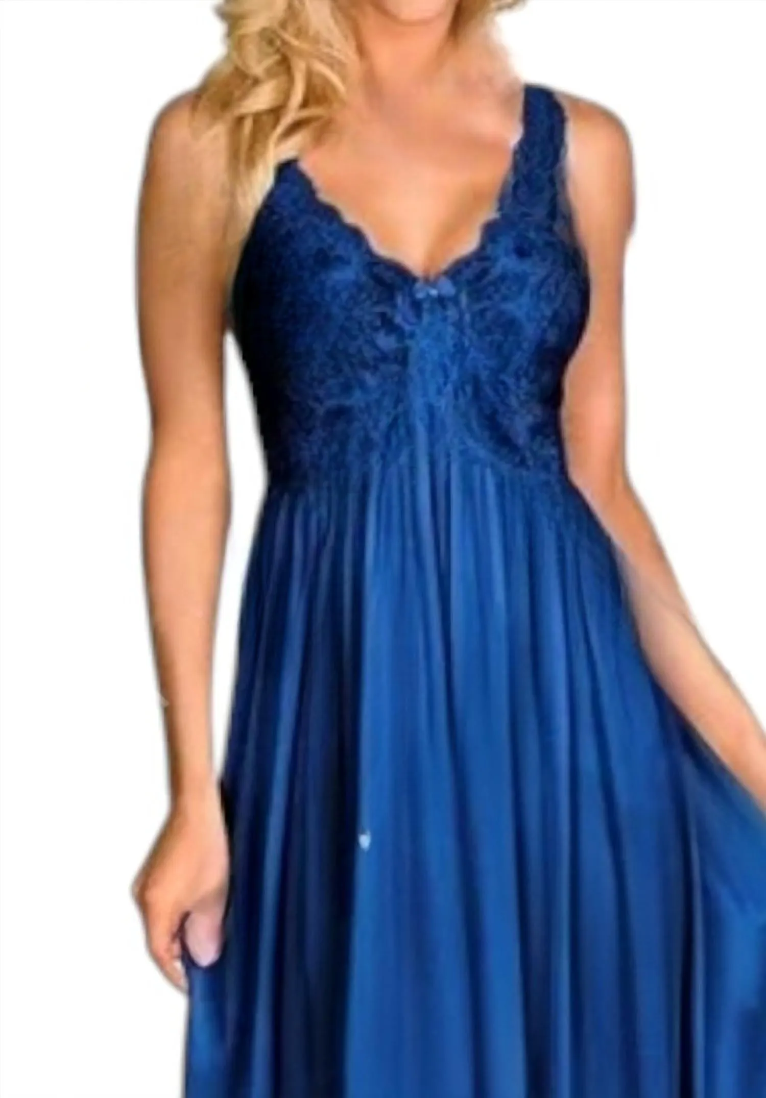Silhouette 53 Inch Sleeveless Long Gown In Navy