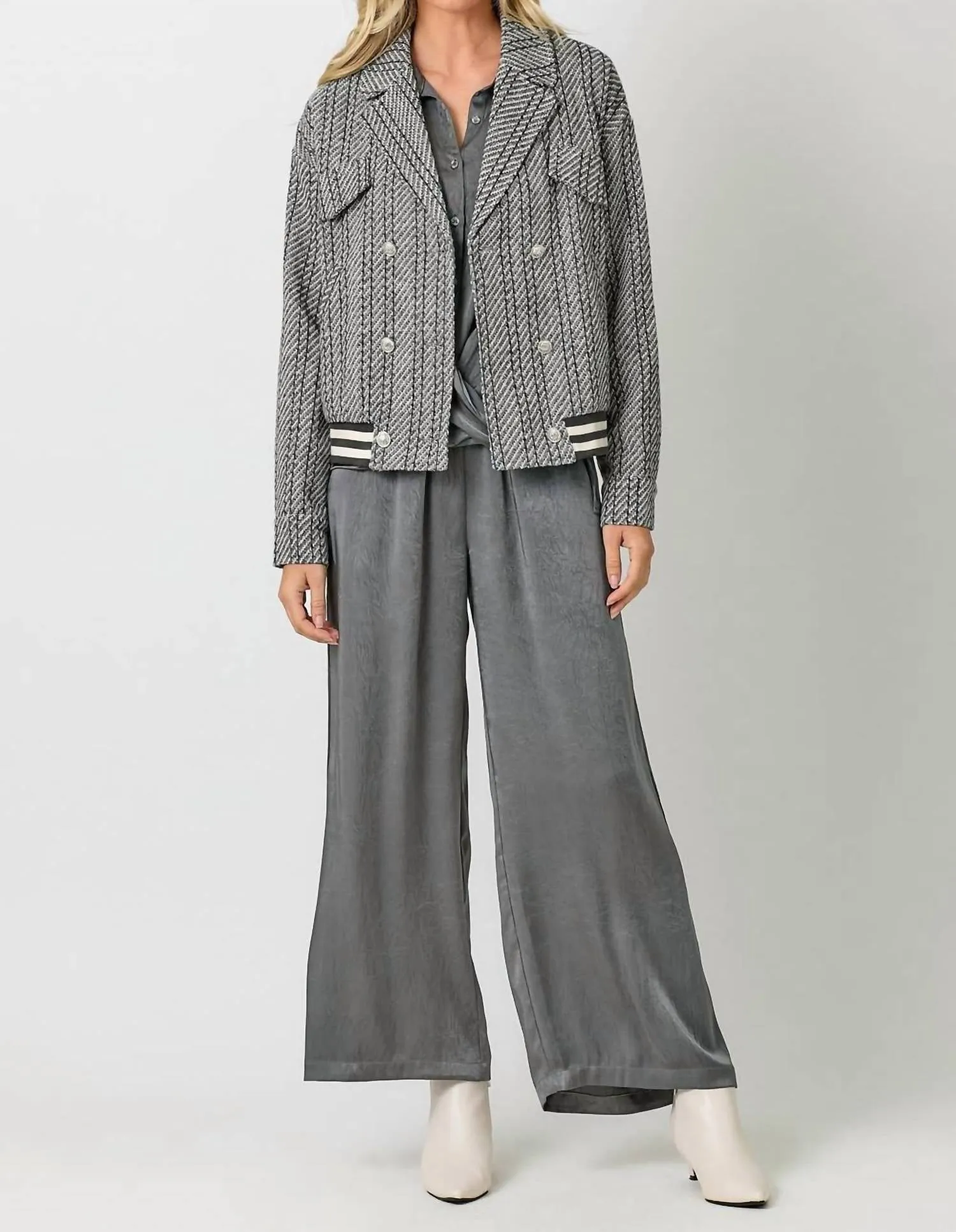 Tia Bomber Jacket In Charcoal