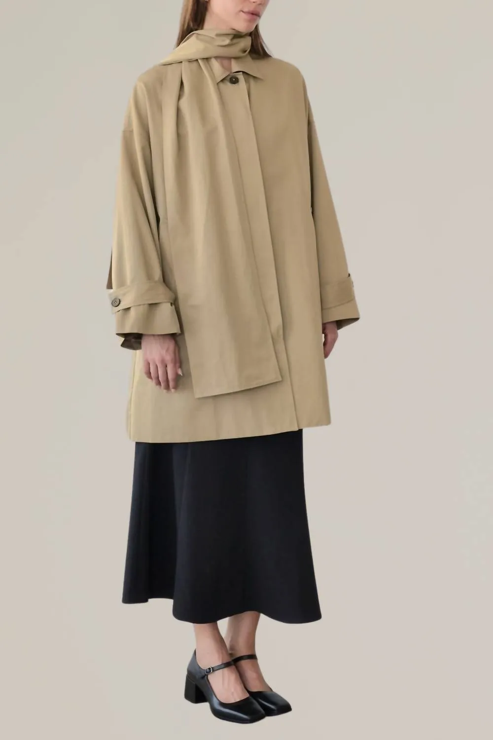 Trench Coat In Khaki